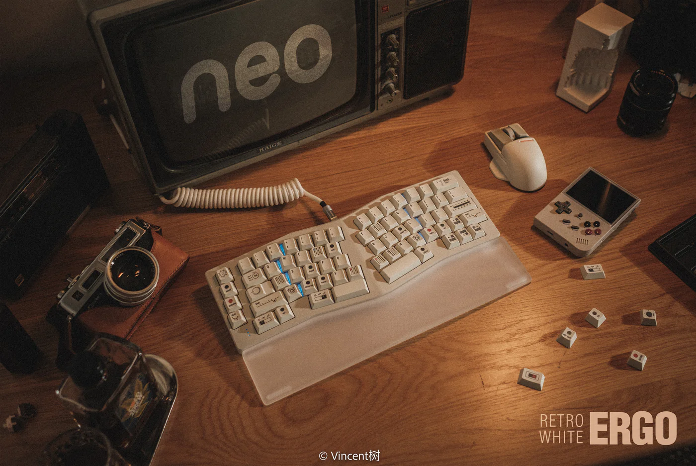 Neo Ergo 喷涂复古白