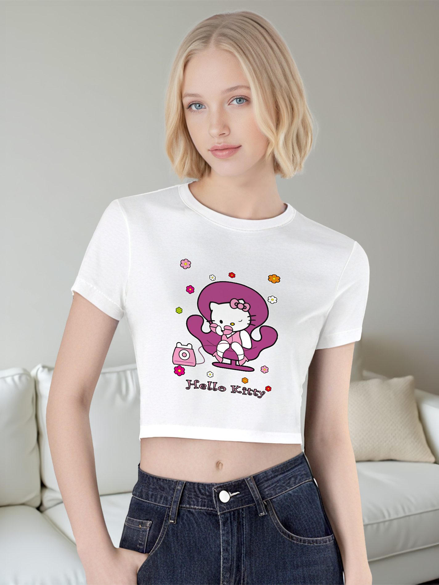 151-白-女T恤短款-青年模特-T.jpg