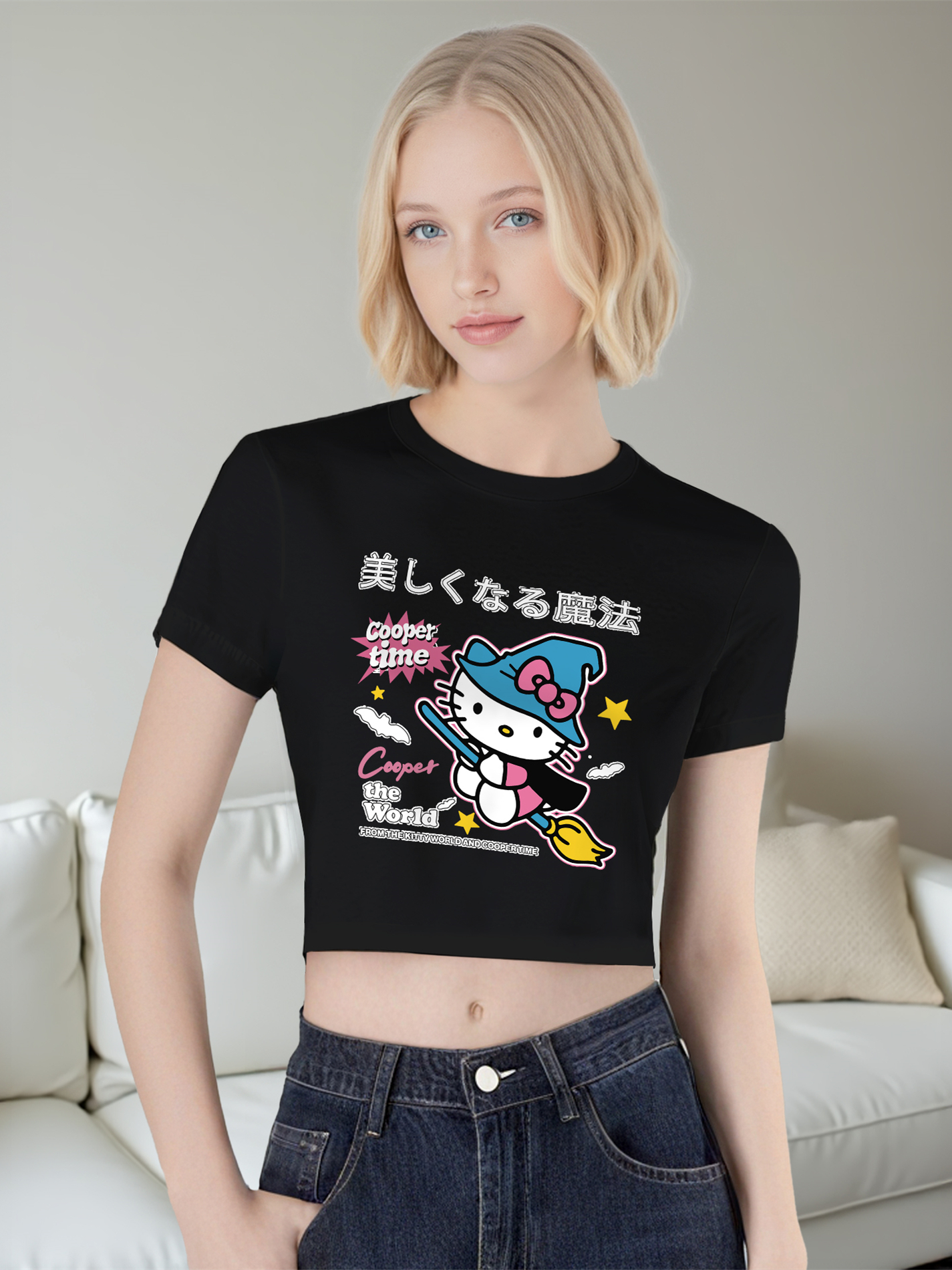 83-黑-女T恤短款-青年模特-T.jpg